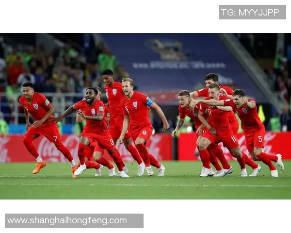 上海足球队领跑最新足球团队协作榜单前十名分析与展望