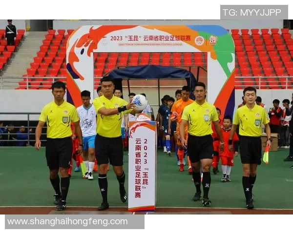 丽江足球史的辉煌与挑战：从地方联赛到全国舞台的成长之路